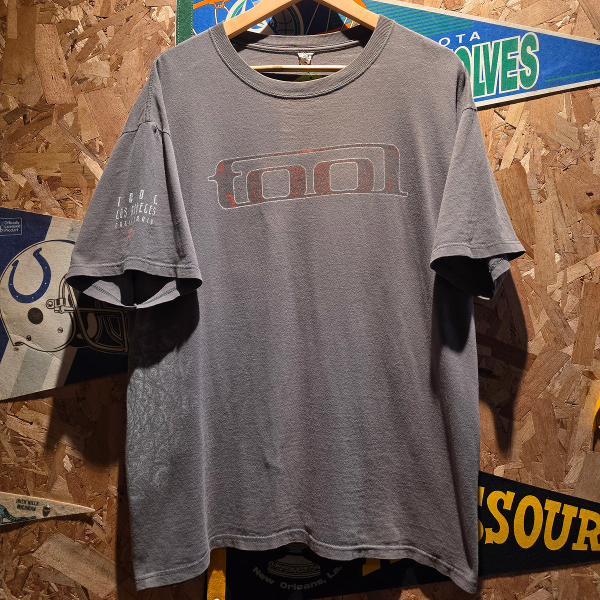 VTG Y2K TOOL Los Angels Gray T-Shirt Rock Band: XL