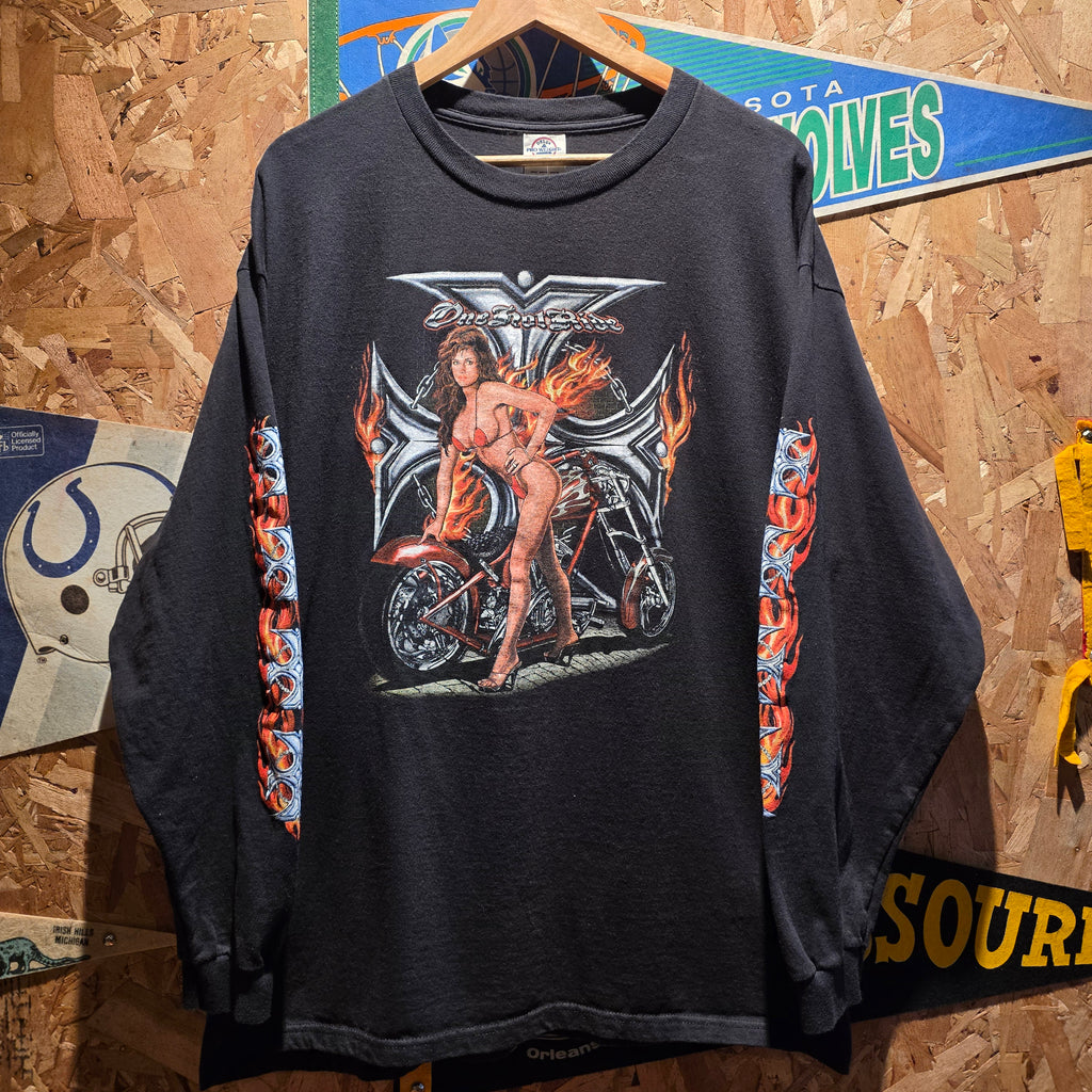 VTG 2008 Sturgis Biker Babe Cross Flame Long Sleeve: XXL