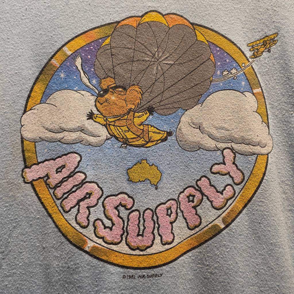 VTG 1982 Air Supply World Tour Graphic T-Shirt: Small