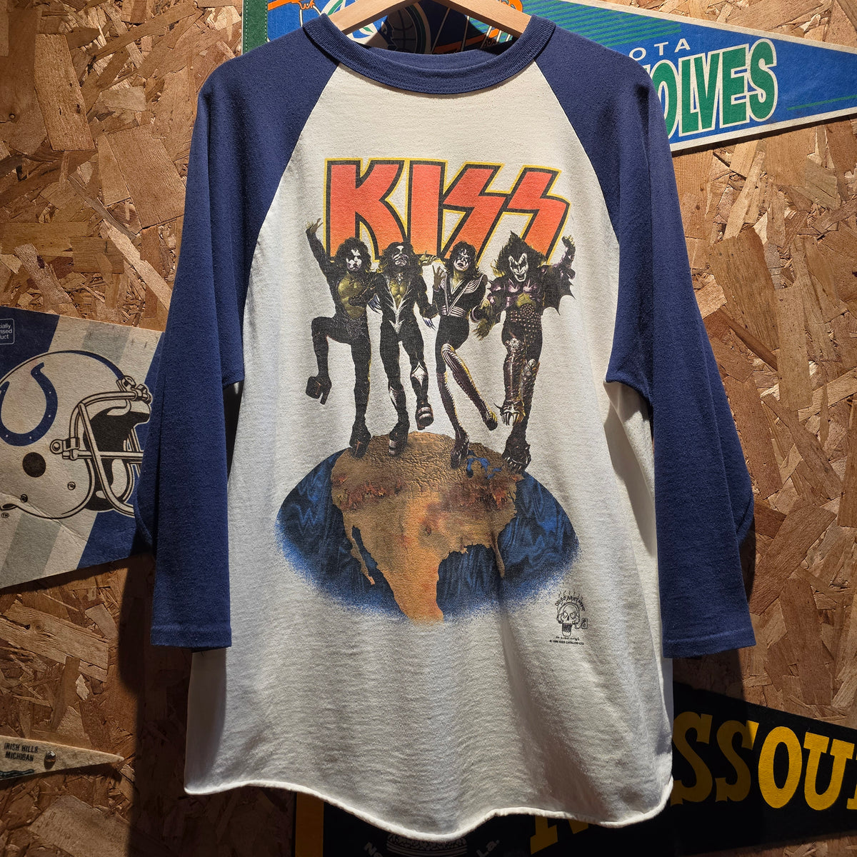 VTG RARE Kiss Alive/Worldwide Tour 96’ Shirt Raglan EUC: XL