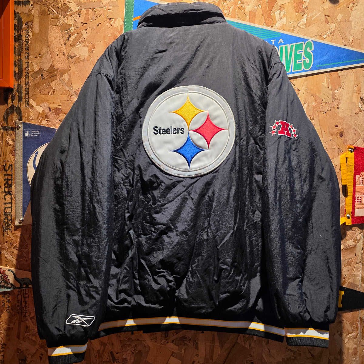 VTG Pittsburgh Steelers Reebok NFL Puffer Jacket Big Logo Mens: XL