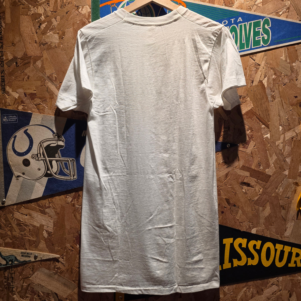 VTG 1974 Jose Cuervo White Graphic T-Shirt: Large