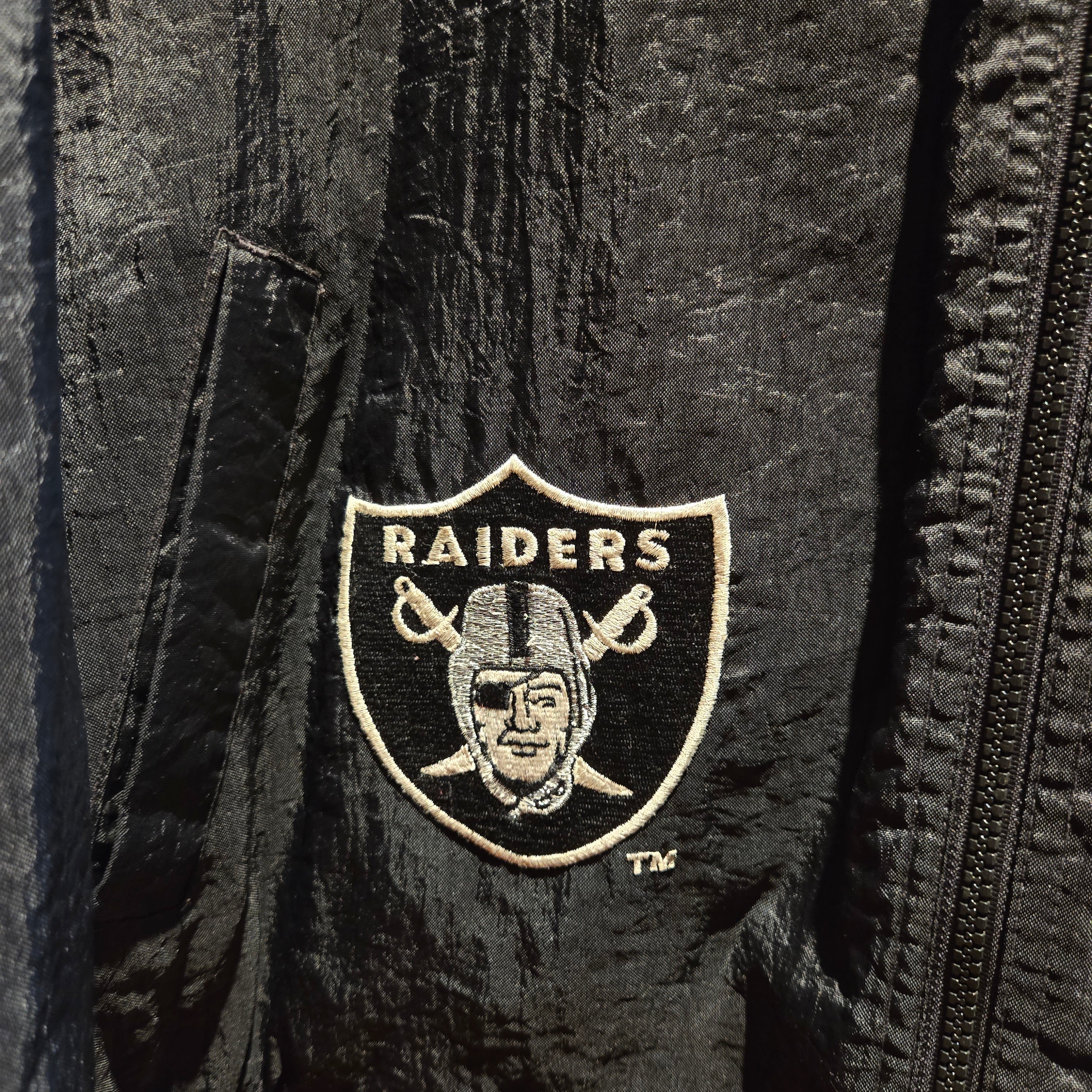 VTG Oakland Raiders Starter ProLine Puffer Jacket Full Zip Hooded: Large