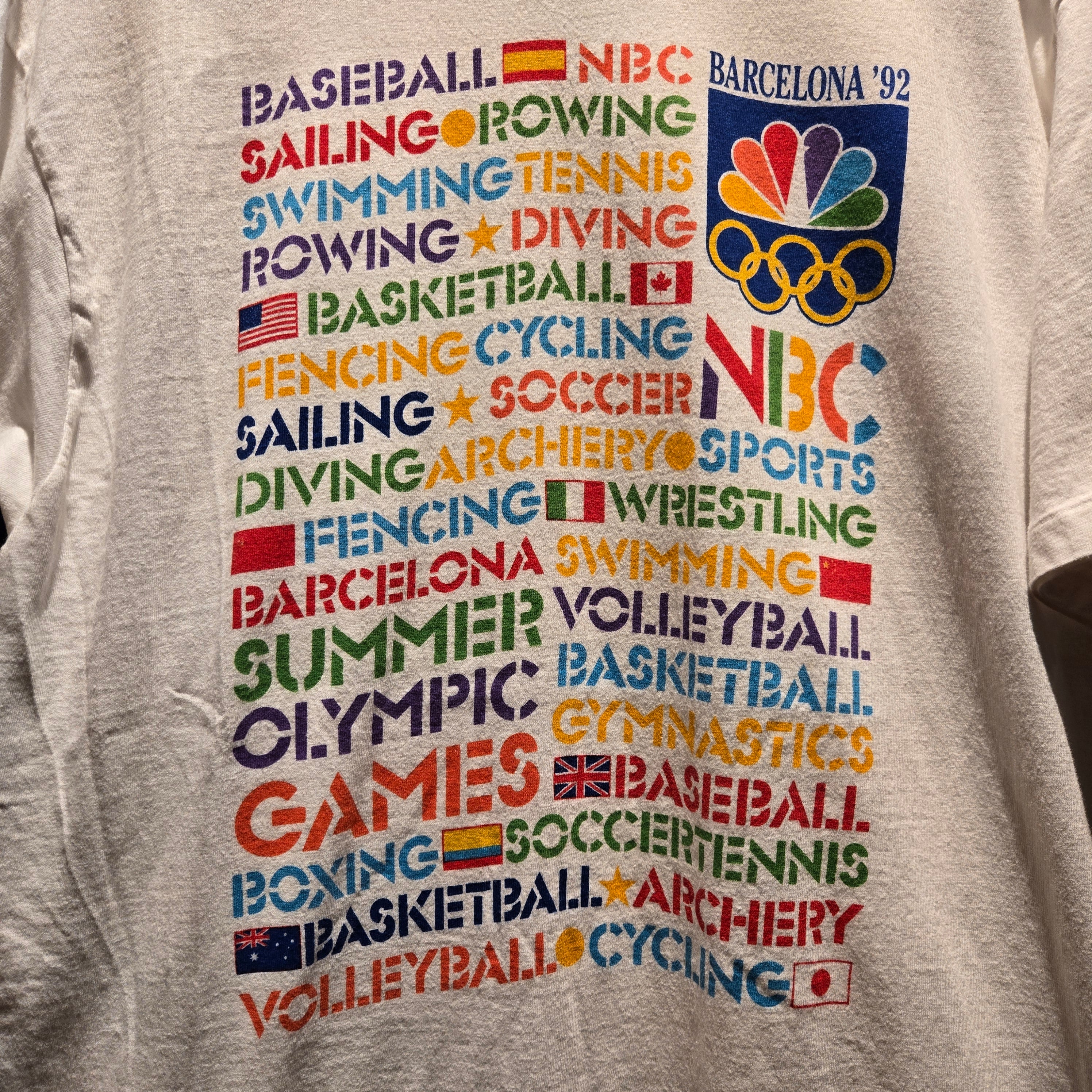 VTG 1992 Barcelona Olympics Graphic T-Shirt Made In USA: XL