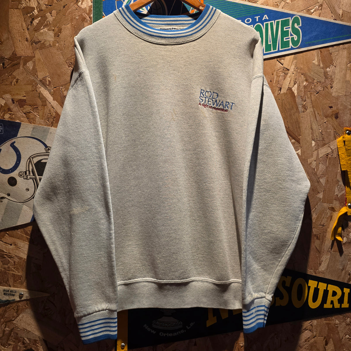 VTG Rod Stewart A Night To Remember Sweatshirt: XL