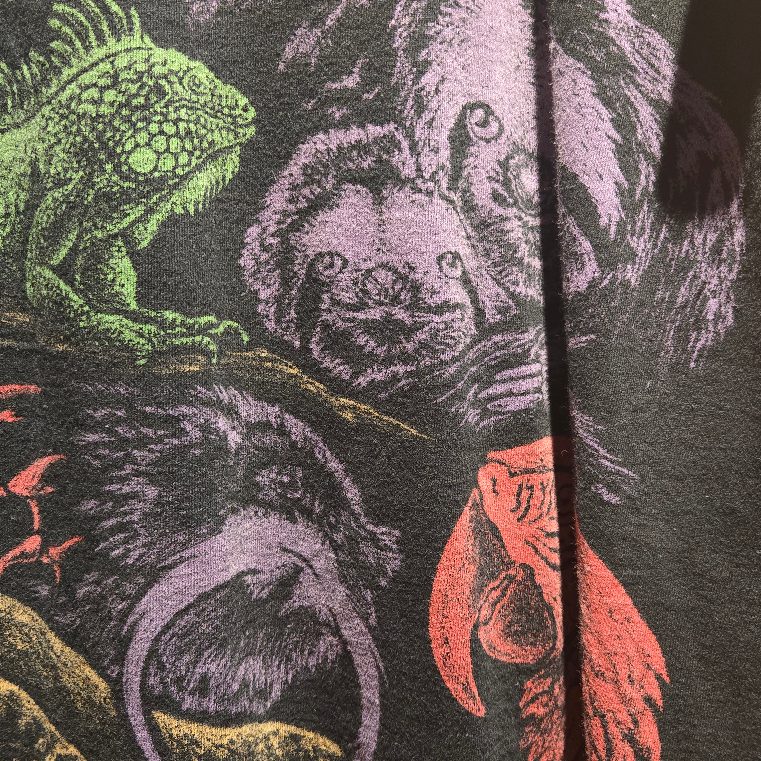Vtg AOP Fruit Of The Loom Harlequin Jungle Theme T-Shirt: 2XL