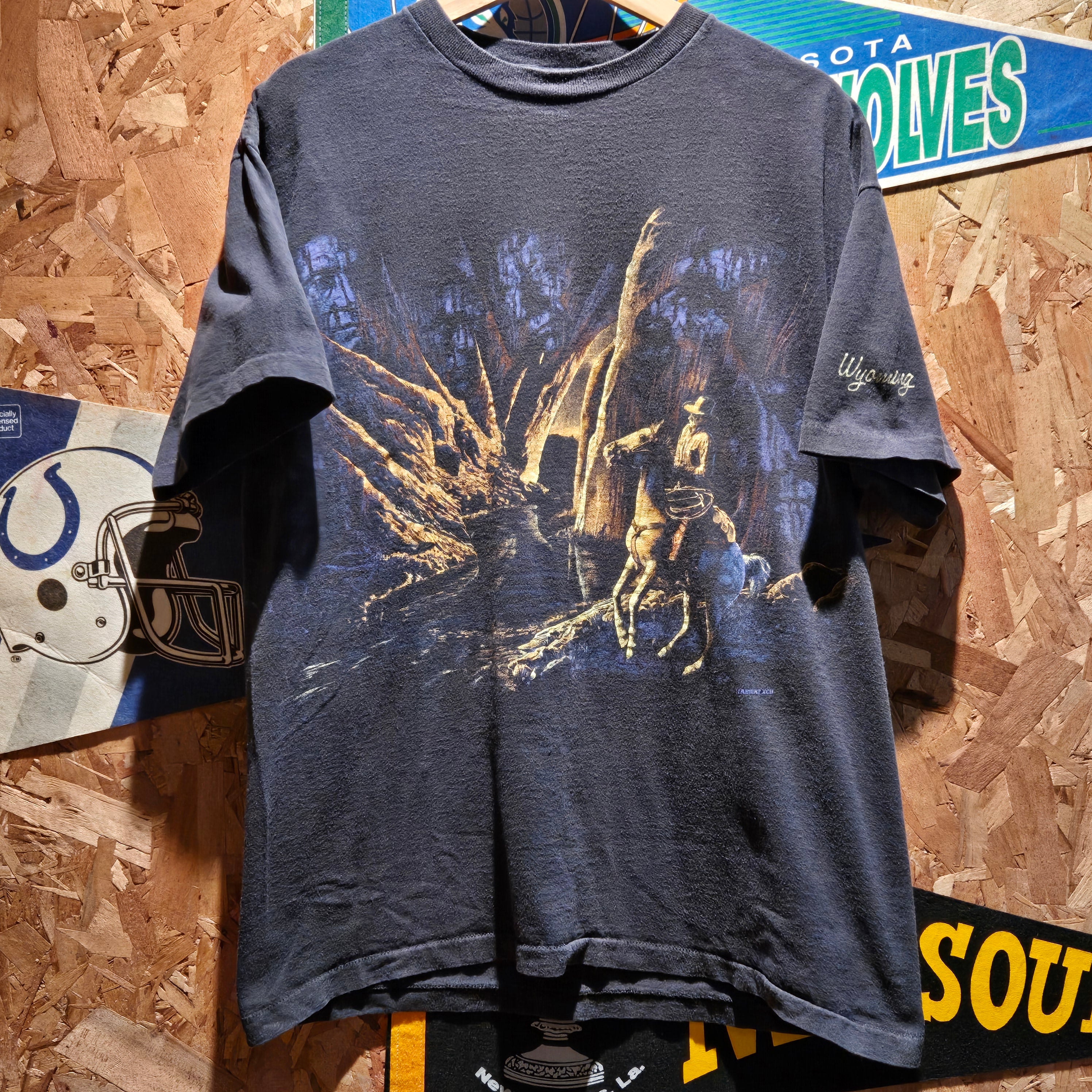 VTG Wyoming Western Cowboy Black Single Stitch T-Shirt: Large