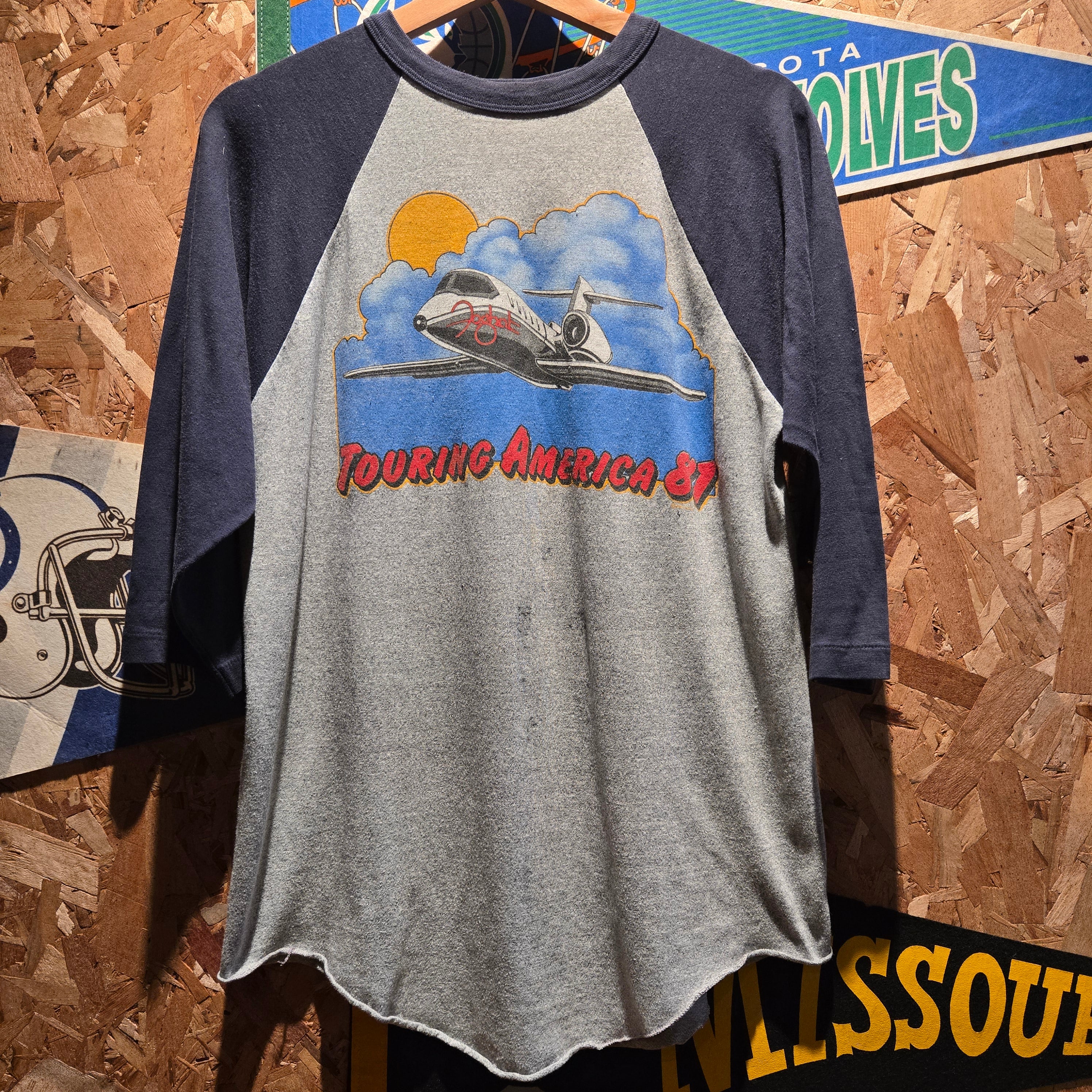 VTG 1981 Foghat Touring America Grey T-shirt: Large