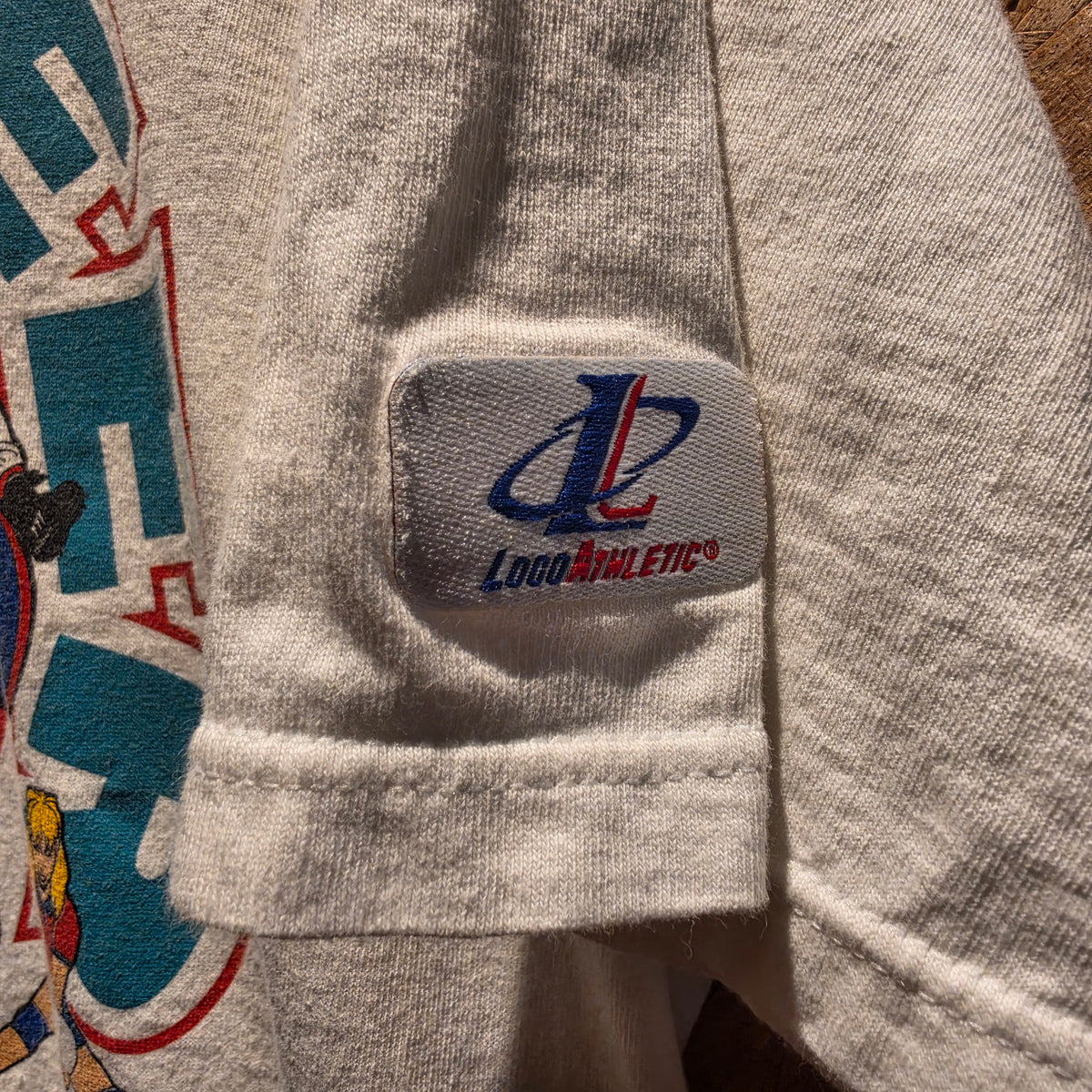 VTG Logo Athletic 90's Indiana Special Olympics Volunteer Graphic T-Shirt: Large