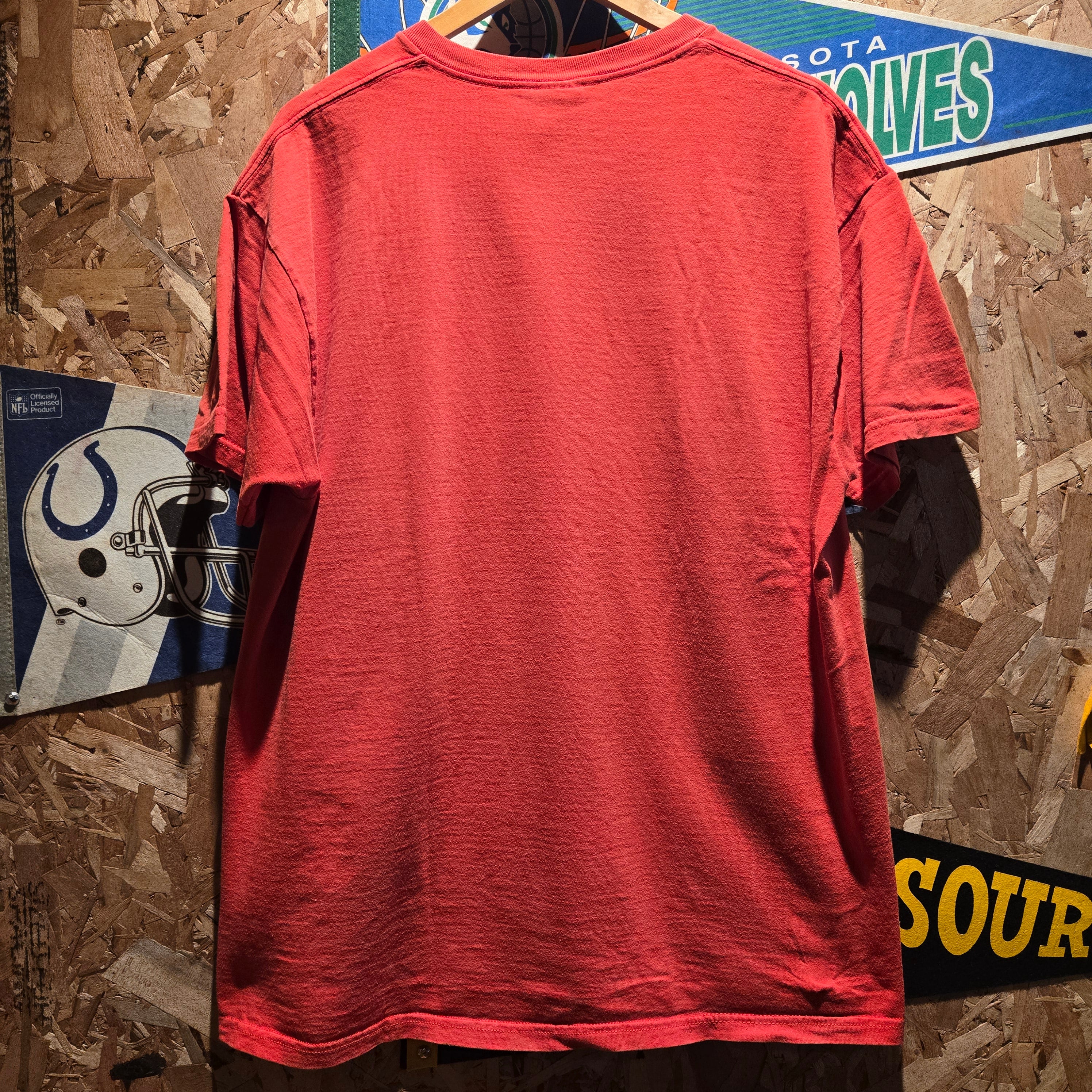 VTG 2001 Kentucky Derby Churchill Downs Red Graphic T-Shirt: XL