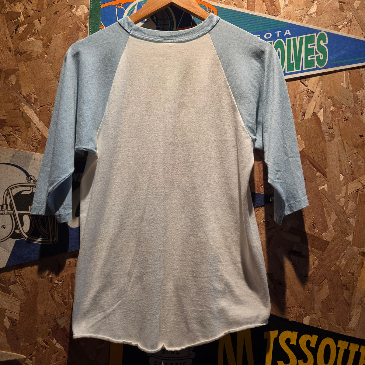 VTG 80'S Mickey Mouse California Disney Land Raglan T-Shirt: Medium