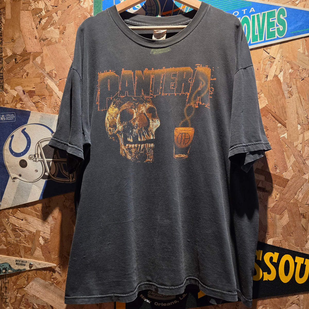 VTG Pantara Tour T-Shirt " Black Tooth Drink It... Or Wear It" Black: XL