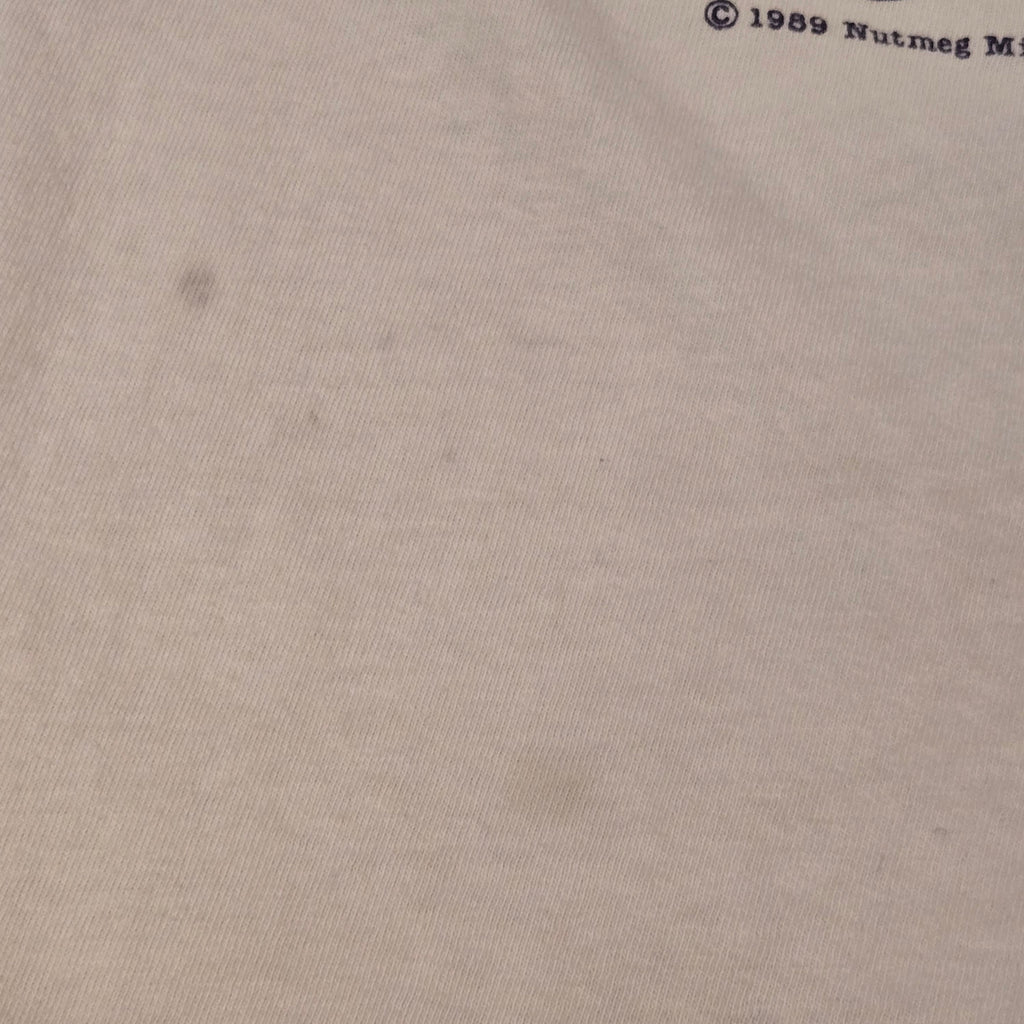 VTG Nutmeg Magic Johnson #32 White T-Shirt: Medium
