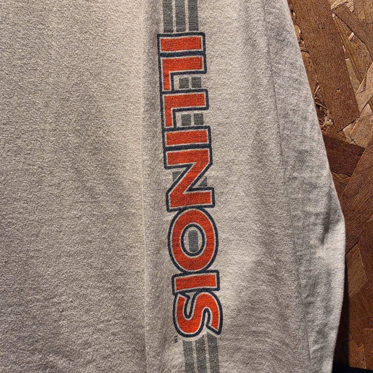 VTG Jansport Illinois Fighting Illini Long Sleeve Graphic T-Shirt: XL