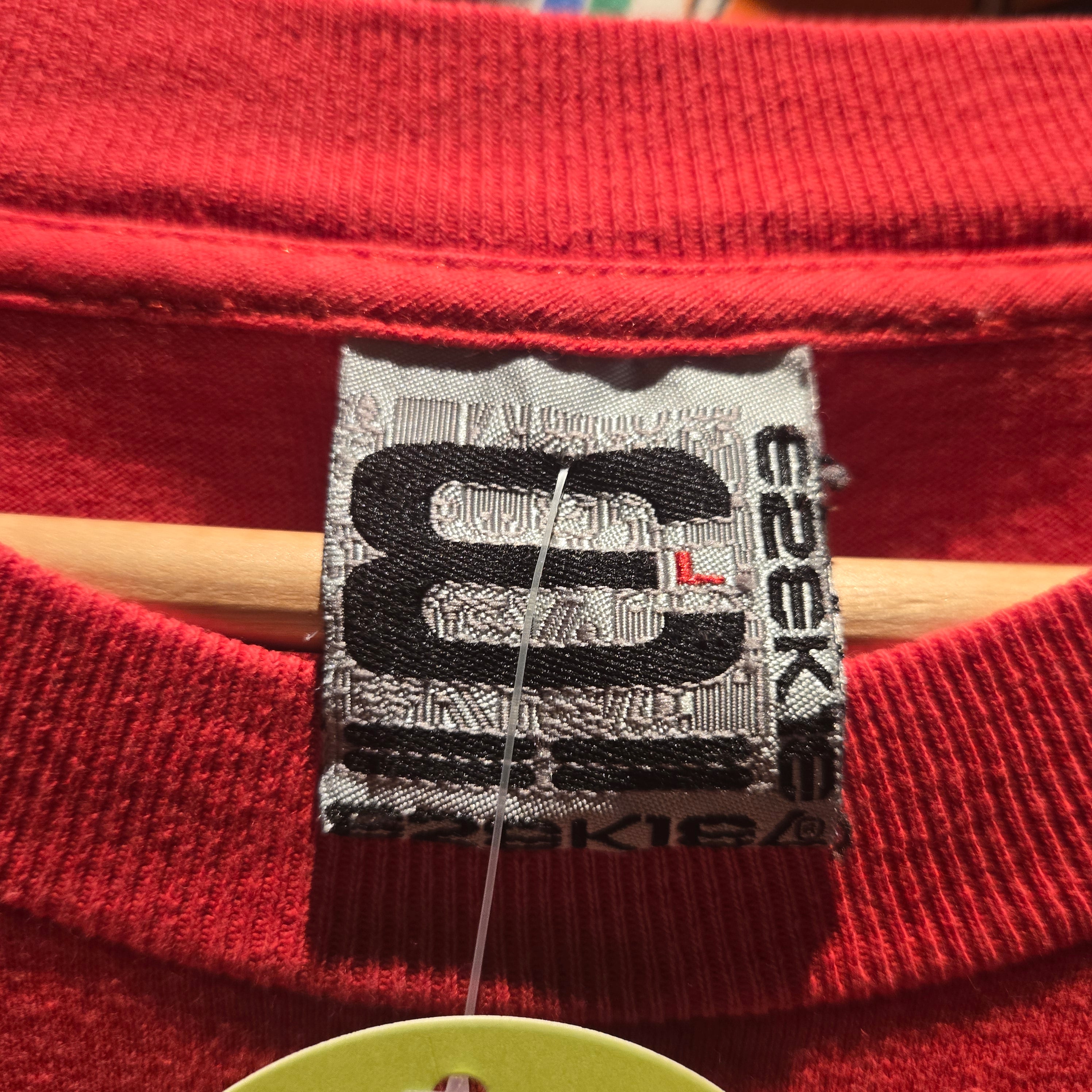 VTG 00’s Ezekiel Red Graphic Long Sleeve T-Shirt: Large