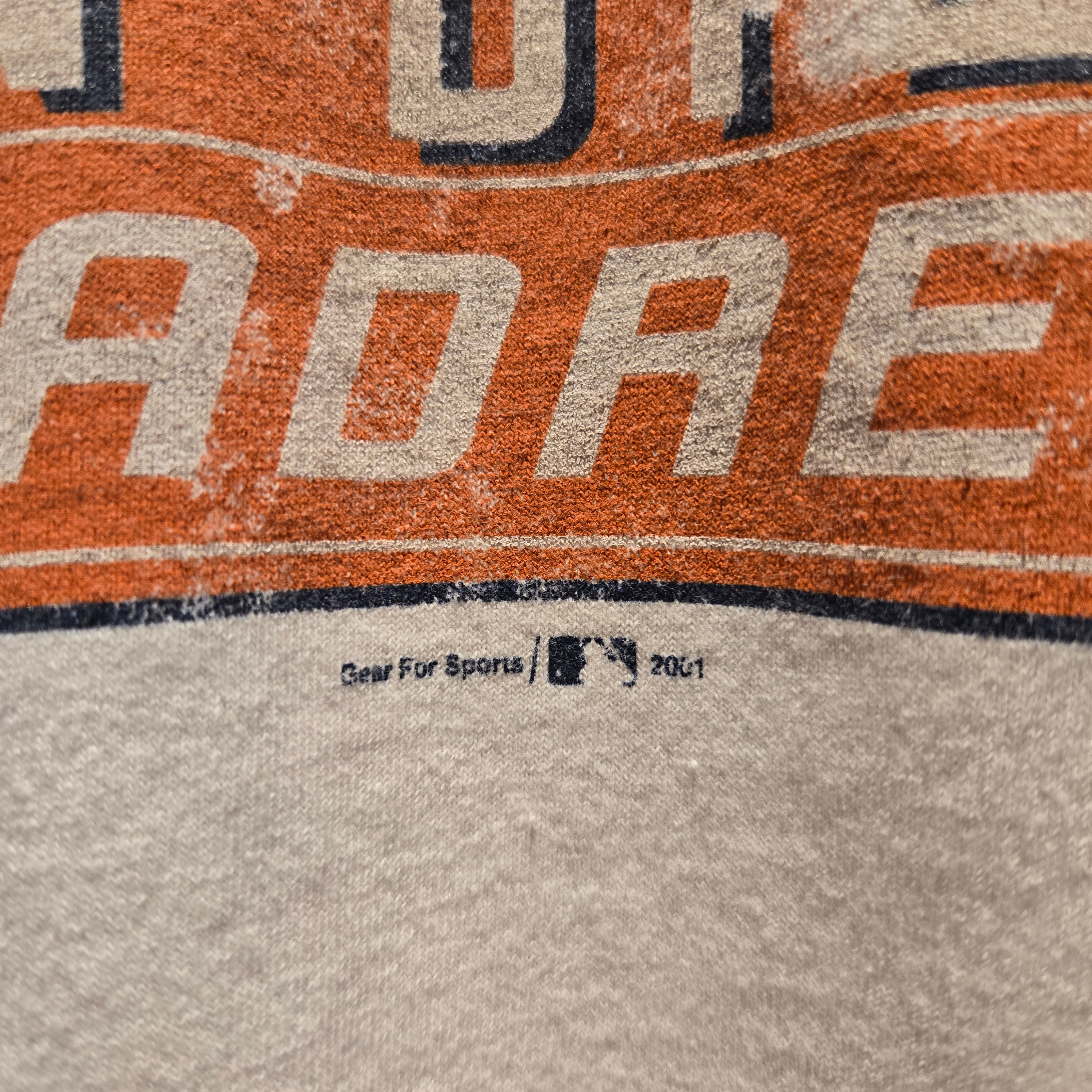 VTG 2001 San Diego Padres MLB Game Time Graphic T-Shirt Gear For Sports: Large