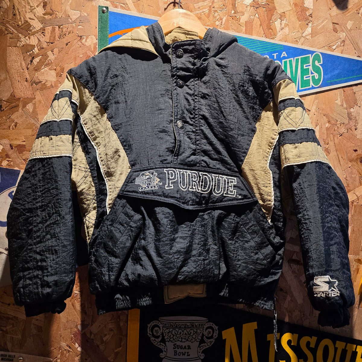 VTG Youth Purdue Starter 1/2 Zip Puffer Jacket: Medium