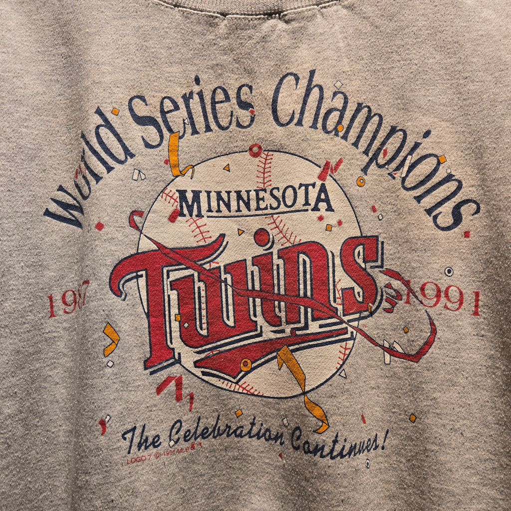VTG 1991 Minnesota Twins World Series Champions Gray Sweatshirr Logo 7: XL