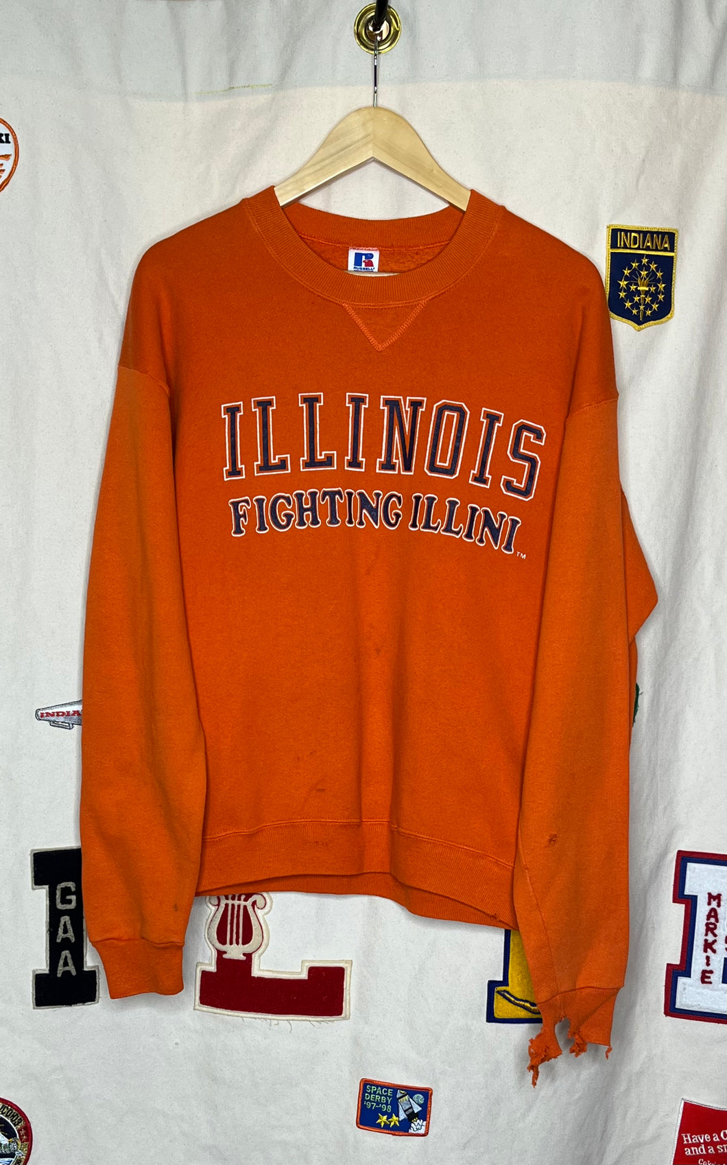 Illinois Fighting Illini Russell Athletic Thrashed Crewneck: L