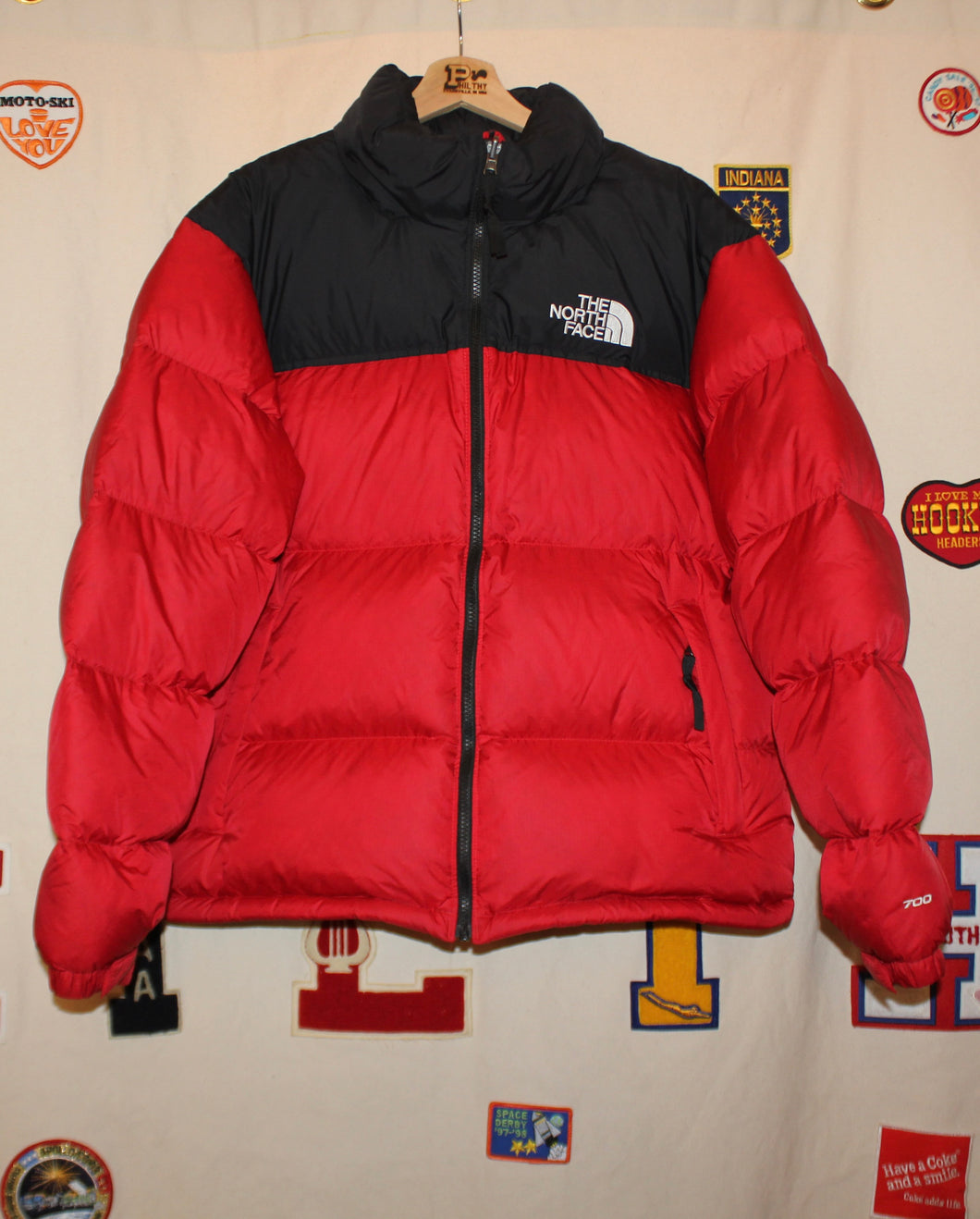 The North Face 700 Puffer Jacket Red: L
