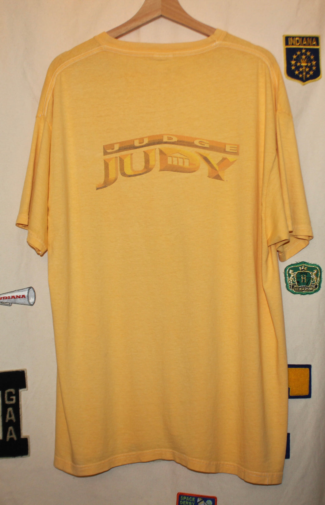 Judge Judy Cast & Crew T-Shirt: XL