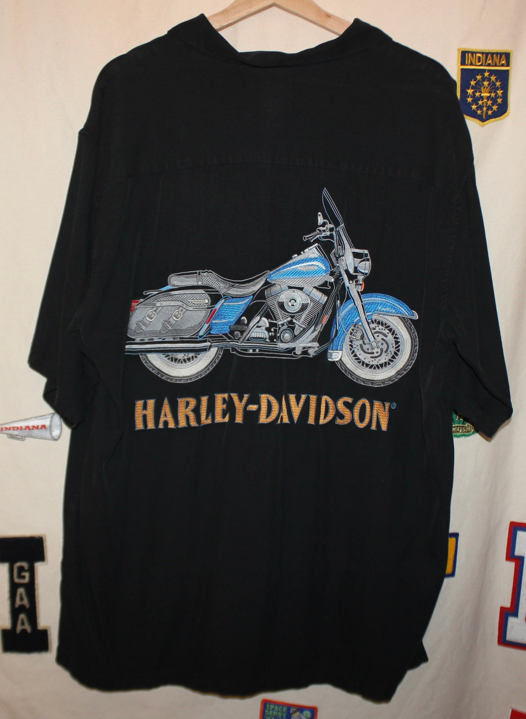 Harley Davidson Embroidered Motorcycle Silk Button Up: XL