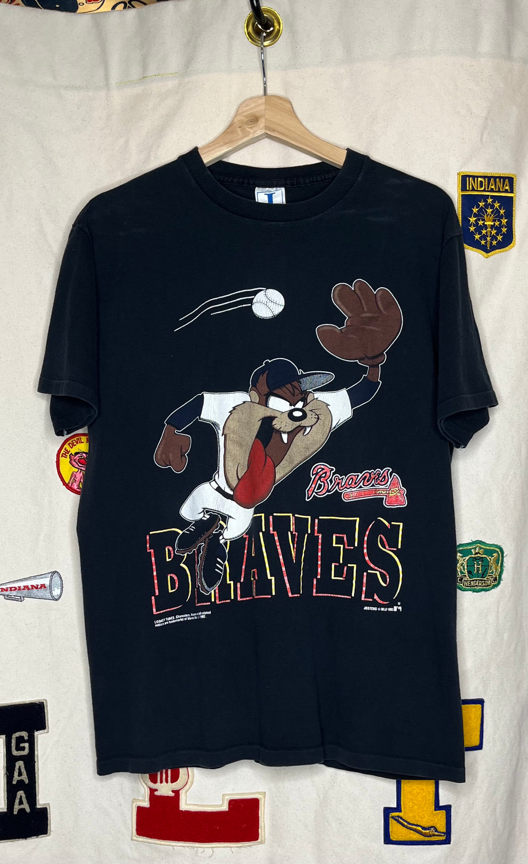 1993 Tazmanian Devil Atlanta Braves T-Shirt: M