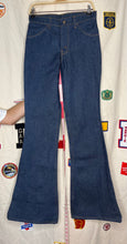 Load image into Gallery viewer, 70s NWT Levi&#39;s Orange Tab Bell-Bottom Jeans: 30x36
