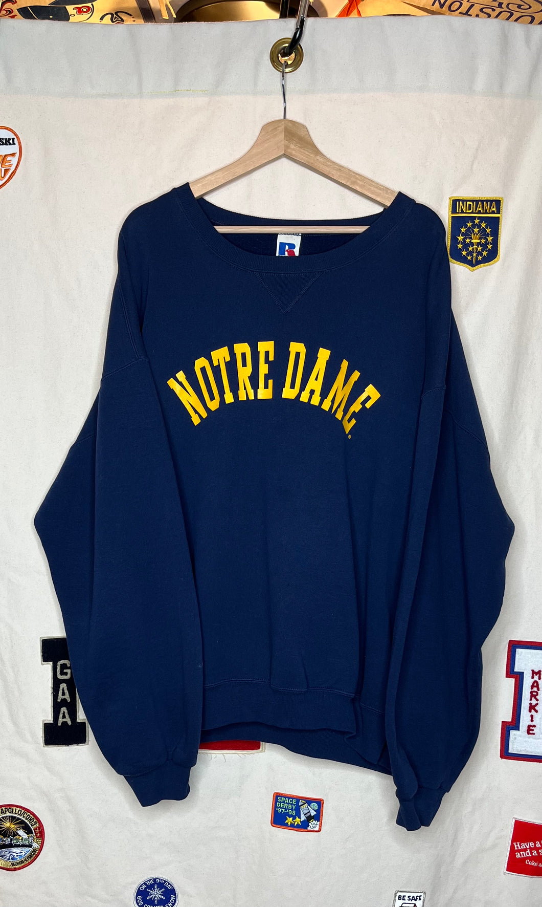 Notre Dame Fighting Irish Russell Athletic Crewneck: XXL