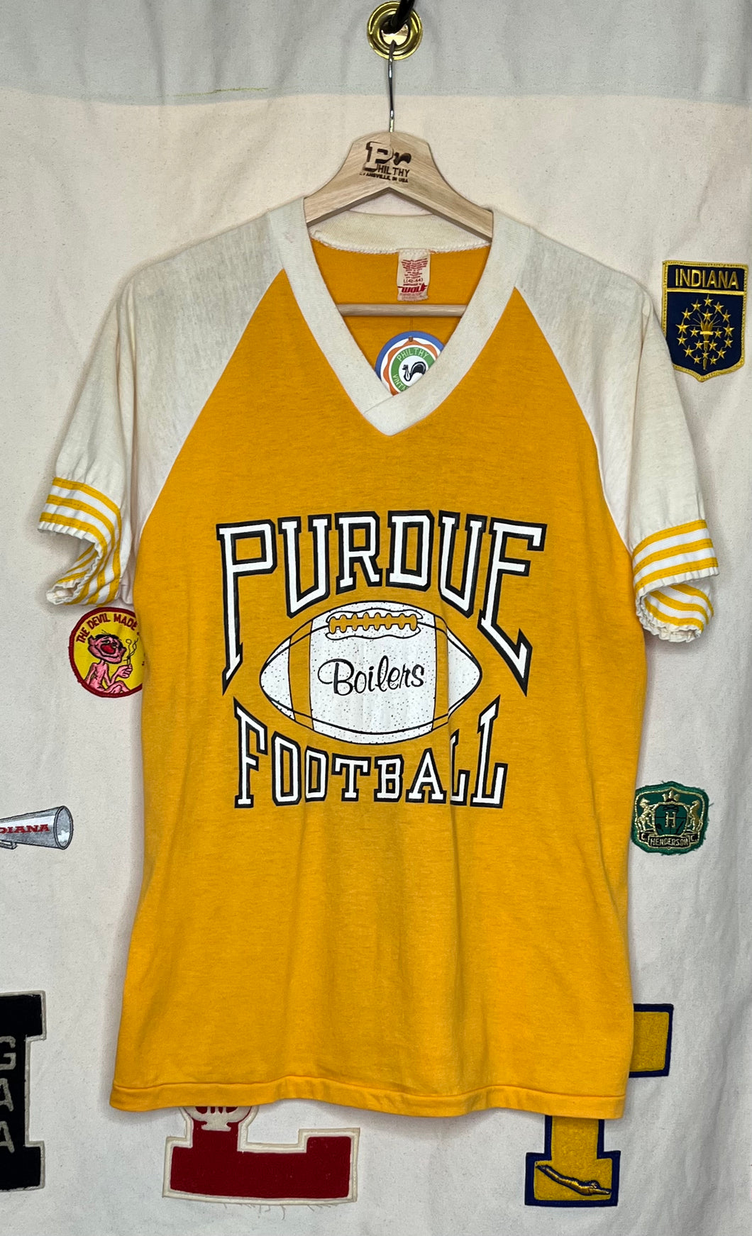 University of Purdue Boilers Football T-Shirt: L