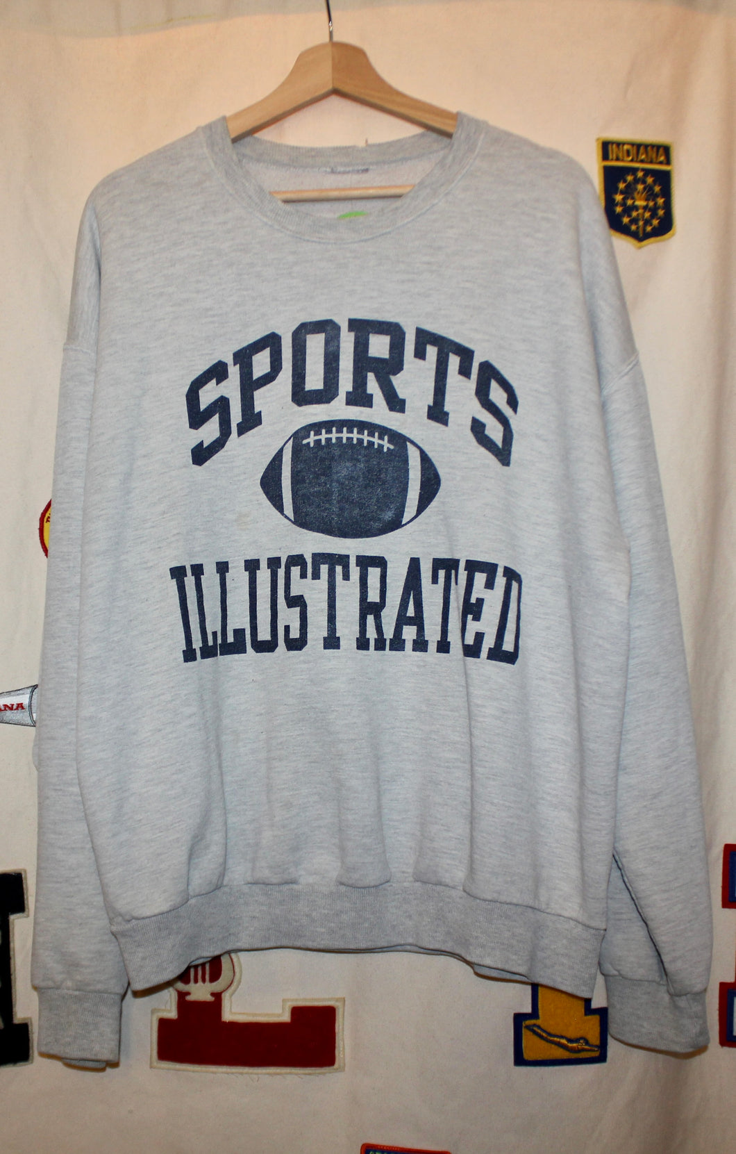 Sports Illustrated Crewneck: XL