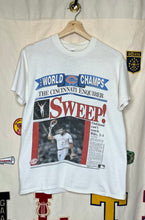 Load image into Gallery viewer, 1999 Cincinnati Reds Newspaper Championship T-Shirt: M
