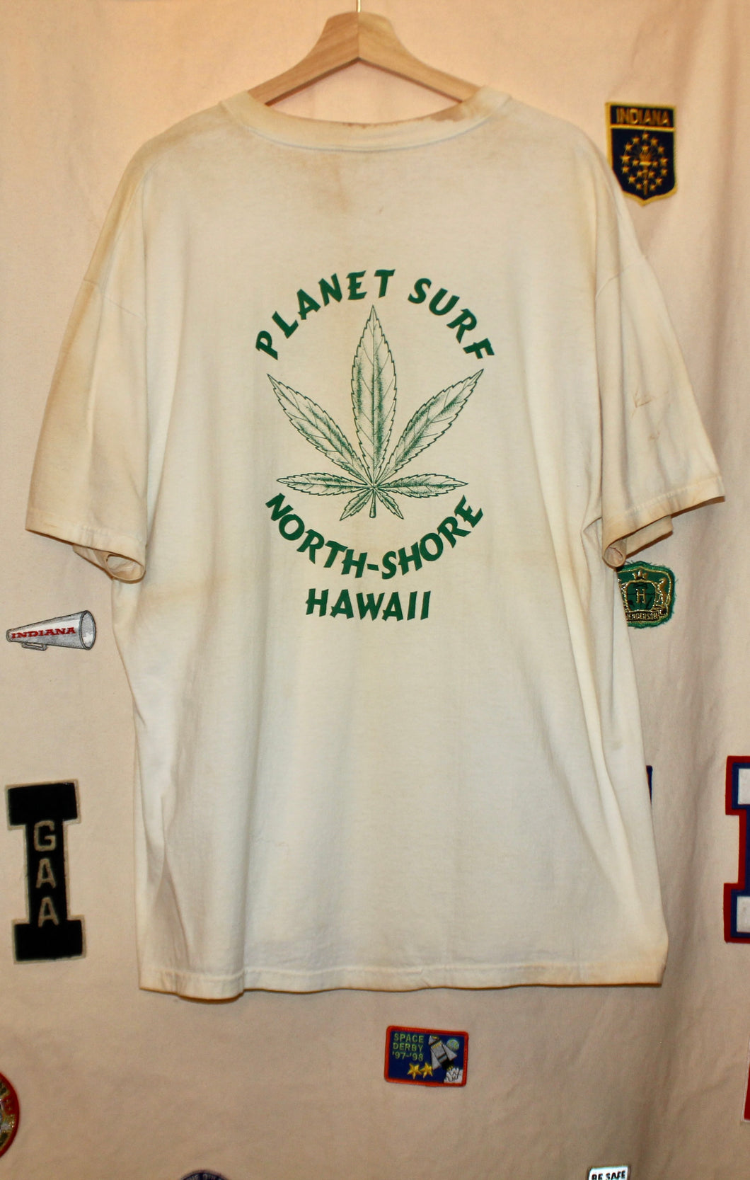 Planet Surf Hawaii T-Shirt: XL