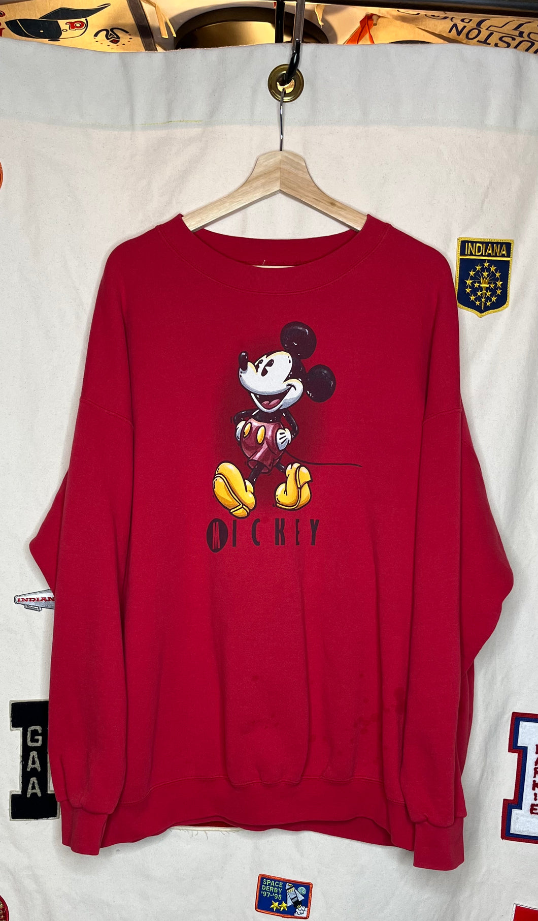 Vintage Mickey Mouse Red Crewneck: XXL