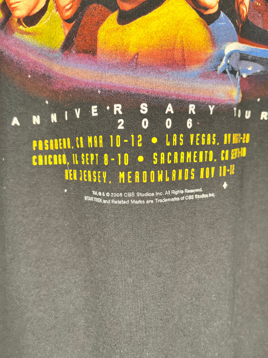 Star Trek 40 Anniversary Black T-Shirt: L