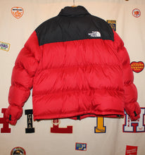 Load image into Gallery viewer, The North Face 700 Puffer Jacket Red: L
