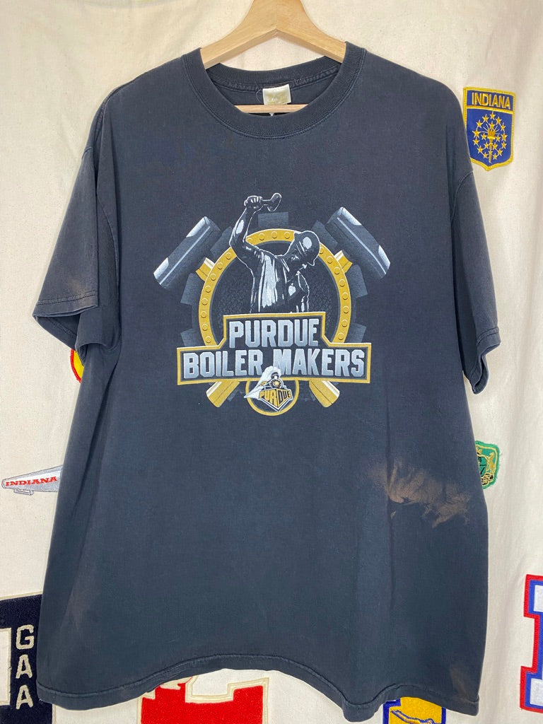 University of Purdue Boilermakers T-Shirt: XL