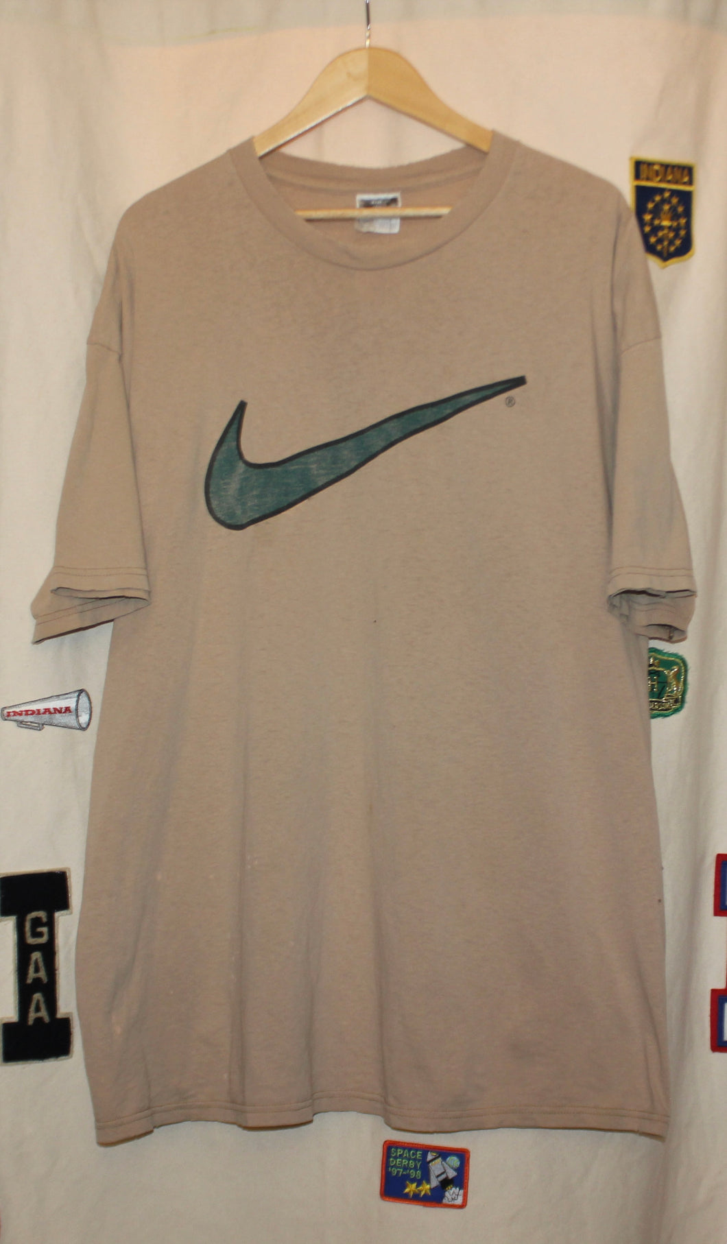 90s Nike Distressed T-Shirt: XXL