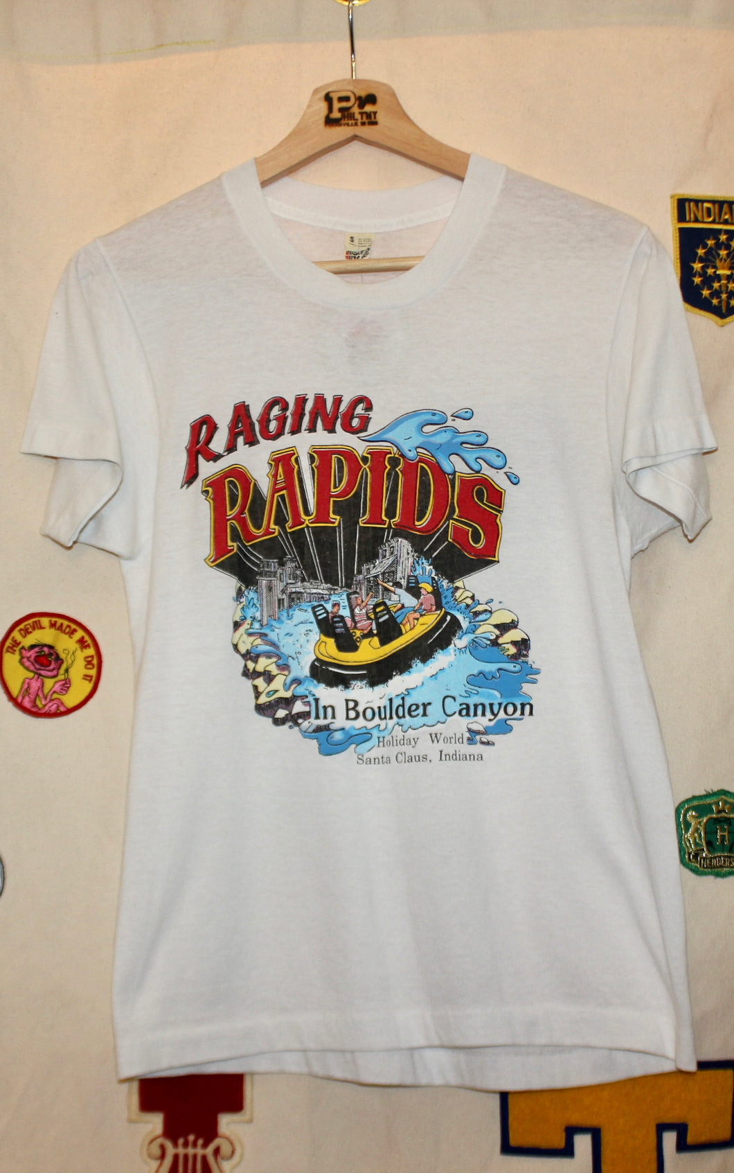 Raging Rapids Holiday World T-Shirt: S
