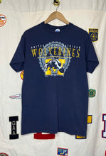 Load image into Gallery viewer, University of Michigan Wolverines T-Shirt: L
