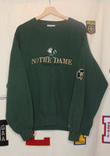 Load image into Gallery viewer, Notre Dame Fighting Irish Crewneck: L
