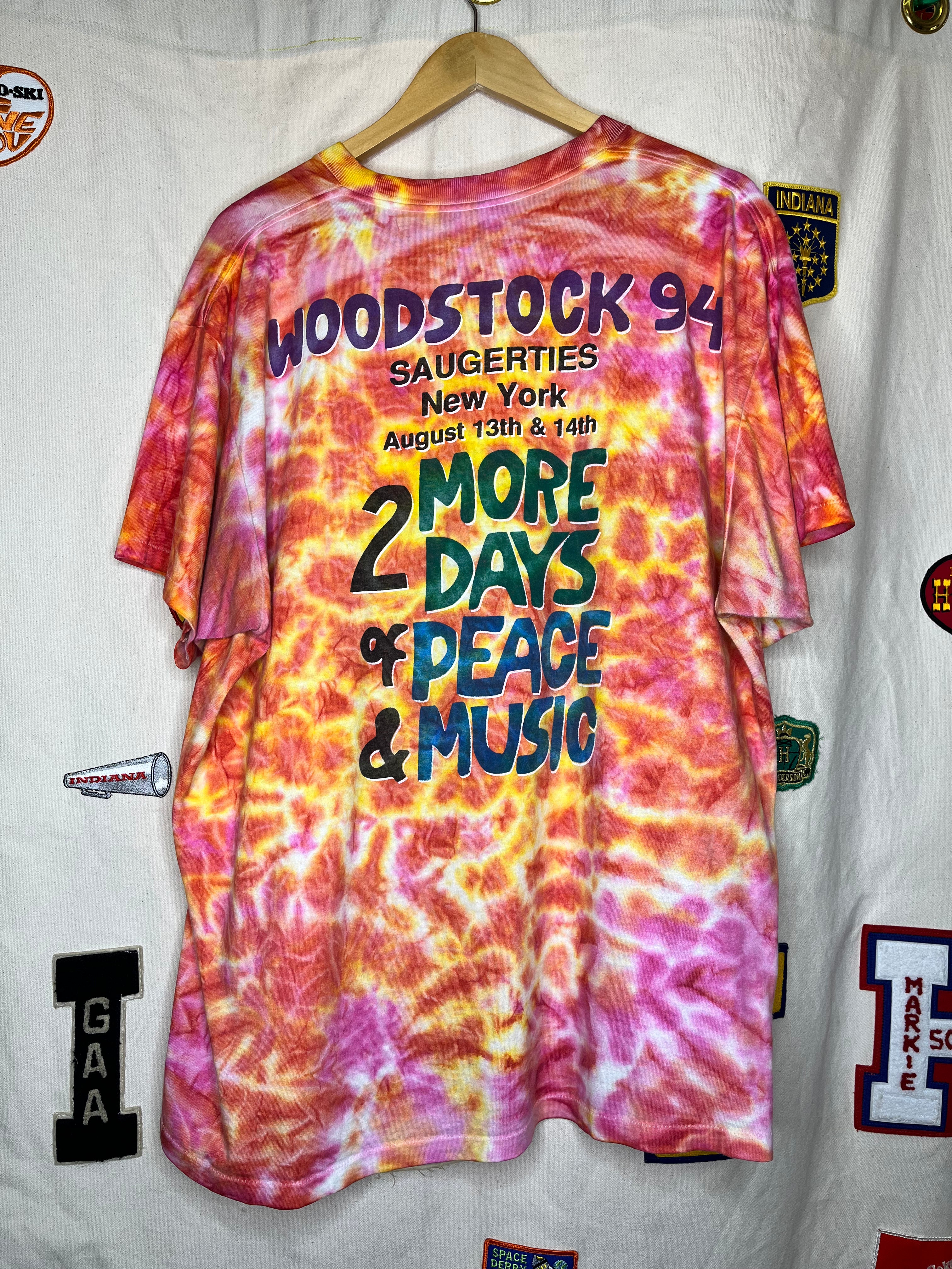 Vintage Tie-Dye Woodstock Peace Music New York 1995 T-Shirt: XL