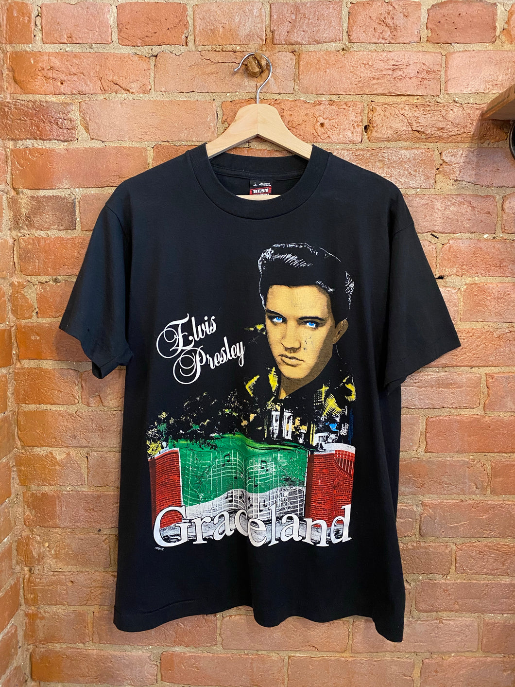 Elvis Presley Graceland T-Shirt: L