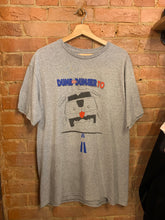 Load image into Gallery viewer, Dumb And Dumber To Promo T-Shirt: Large
