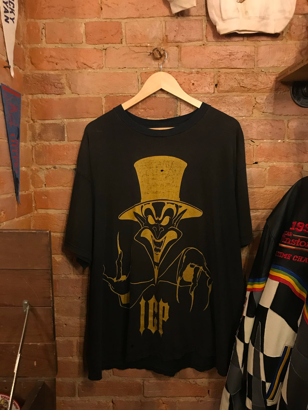 2003 ICP Ringmaster T-shirt: XXL