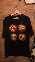 Load image into Gallery viewer, 2000 Kiss Halloween T-shirt: L
