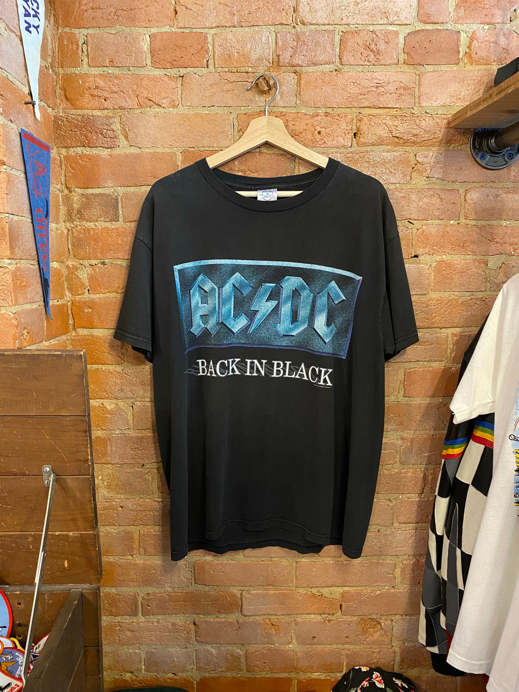 AC/DC Back In Black 1996 Album T-shirt: Large