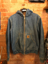 Load image into Gallery viewer, Denim Blanket-Lined Carhartt Jacket: L
