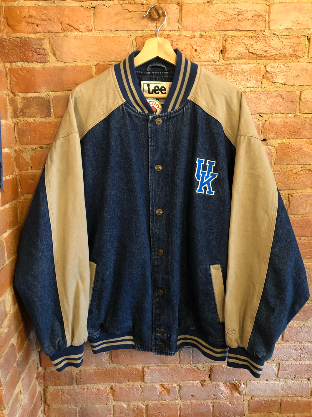 University of Kentucky Wildcats Heavy Denim Coat: XL