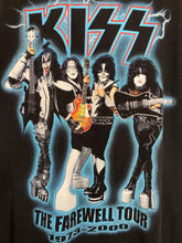 Load image into Gallery viewer, Vintage KISS Farewell Tour 2000 Rock T-Shirt : XL
